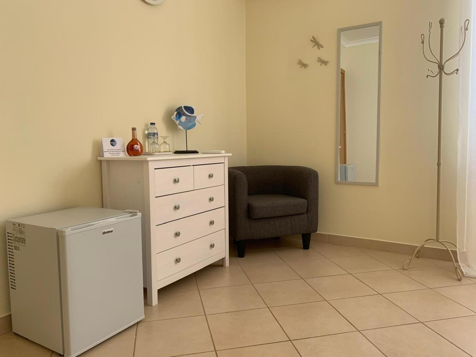 Blue Moon Guesthouse لاغوس المظهر الخارجي الصورة