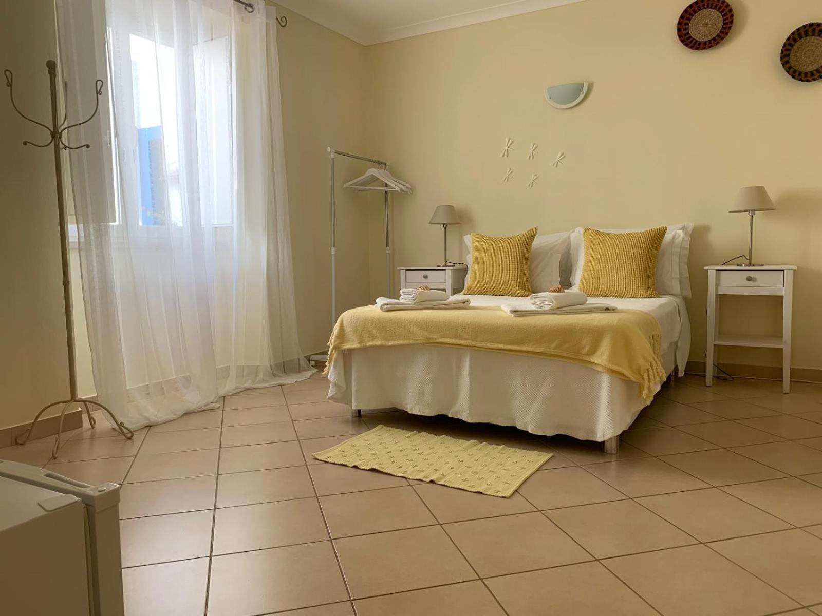 Blue Moon Guesthouse لاغوس المظهر الخارجي الصورة